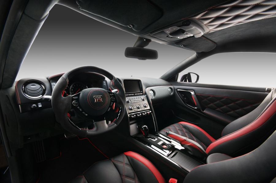  Nissan GT-R Starry Sky by Vilner 2012 года  (фото 12 из 14)